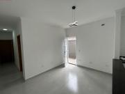 Casa à venda em Jardim Regina, a 500m da praia! Confira...