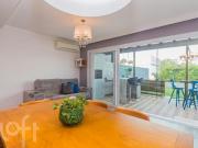 Casa à venda em Lomba do Pinheiro com 115 m², 3 quartos,...