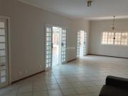 casa à venda em Loteamento Caminhos de San Conrado