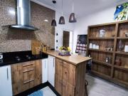 Casa à venda em Osasco SP: 3 quartos, 2 suítes, 1 sala,...