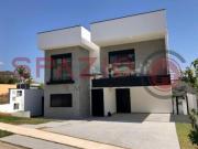 Casa à Venda – Condomínio Parque das Quaresmeiras