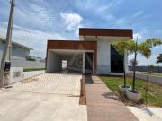 Casa à venda em Paulínia, Cascata, com 3 suítes, com 185...