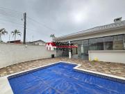 Casa A Venda Em Peruibe, Com Fino Acabamento, Piscina...