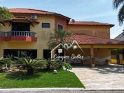 Casa à venda em Peruíbe/SP