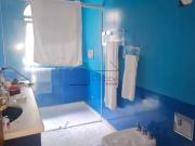 Casa a venda em rua fechada com 460 metros com 4 quartos...