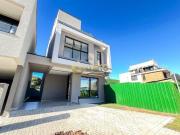 Casa à venda em Santa Cândida