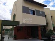 Casa à venda em Santa Felicidade