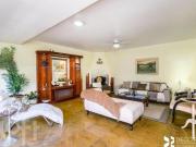 Casa à venda em Santa Tereza com 285 m², 3 quartos, 1...