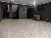 Casa à venda em Santa Terezinha com 235 m², 3 quartos, 1...