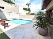 Casa à venda em Santana de Parnaíba, Alphaville, com 3...