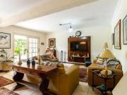 Casa à venda em Santana de Parnaíba, Alphaville, com 4...