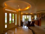 Casa à venda em Santana de Parnaíba, Alphaville, com 4...