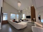 Casa à venda em Santana de Parnaíba, Alphaville, com 5...