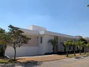 Casa à venda em Santana de Parnaíba, Alphaville, com 6...