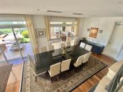 Casa à venda em Santana de Parnaíba, Tamboré 10, com 5...