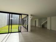 Casa à venda em Santo Inácio