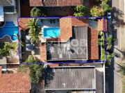 Casa à Venda em Taguatinga Sul, 300m², 3 Quartos, 2...