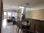 Casa à Venda em Terra Preta!