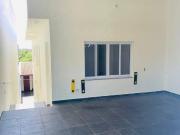 Casa á venda em Terra Preta com ótima localização