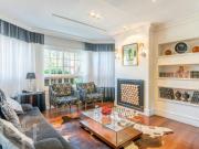 Casa à venda em Vila Ipiranga com 340 m², 4 quartos, 1...