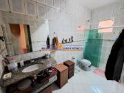 Casa à venda em Vila Santa Mônica