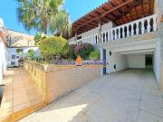 Casa à venda em Vila Santa Mônica