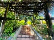 Casa á Venda em Vinhedo no Condomínio Estancia Marambaia