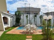 Casa À VENDA frente praça no Acapulco II EM GUARUJÁ