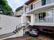 Casa à Venda Ipiranga, 3 Quartos, 170 m2