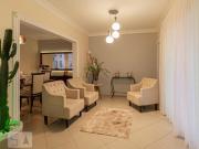 Casa à Venda Jardim das Flores, 4 Quartos, 250 m2