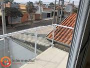 Casa à venda Jardim Faculdade com 182m²