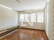 Casa à Venda Moema, 3 Quartos, 180 m² São Paulo