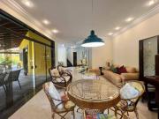 Casa à Venda na Acapulco em Guarujá | Alfa Imóveis