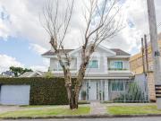 Casa à venda na Água Verde