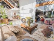 Casa com 4 dormitórios, sendo 4 suítes para venda Granja...