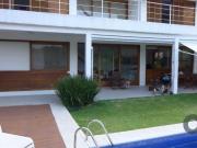 Casa com 3 dormitórios, sendo 1 suíte para venda Granja...