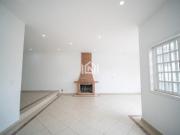 Casa à venda na Granja Viana