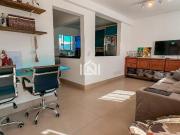 Casa à venda na Granja Viana