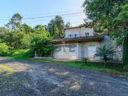 Casa com 3 suítes à venda Granja Viana Carapicuíba/SP