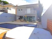 Casa com 4 dormitórios, sendo 4 suítes para venda na...