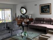 Casa à venda na Granja Viana