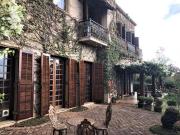 Casa à venda na Granja Viana, Chácara São João, com 3...