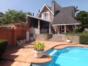 Casa a venda na Granja Viana Cond São Paulo II