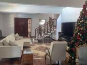 Casa a venda na Granja Viana condominio Fazendinha