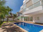 Casa à venda Condomínio São Paulo II na Granja Viana