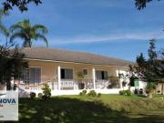 Casa à venda na Granja Viana, precisando de reforma,...