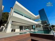 Casa à Venda na Península em Guarujá | Alfa Imóveis Guarujá