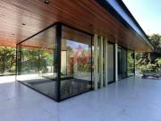 Casa à venda na Praia de Itamambuca