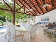 Casa a venda na praia do Iporanga Guarujá