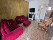 Casa à venda na proximo à praia em Peruíbe com 3 quartos...